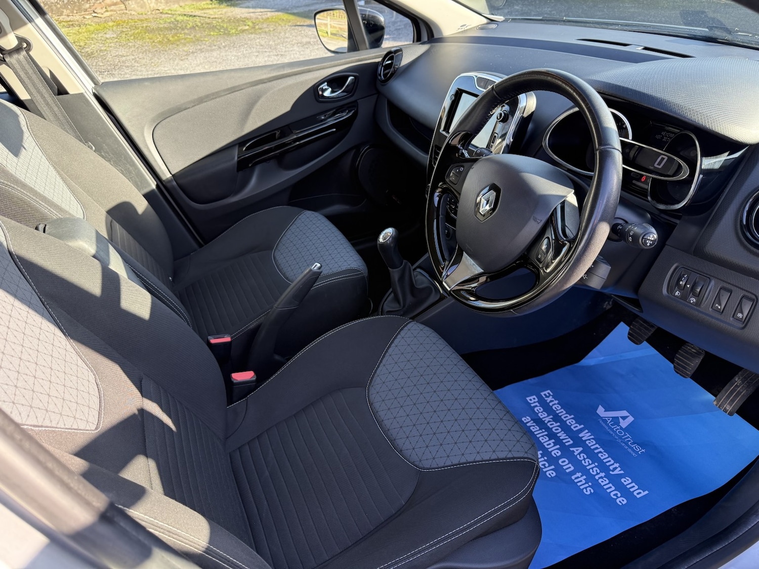 Used Renault Clio 2014 for sale - 77709088: Photo 3