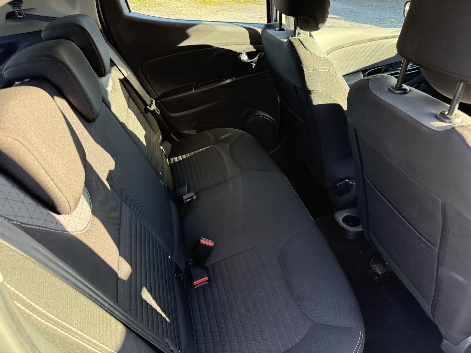 Used Renault Clio 2014 for sale - 77709088: Photo 31