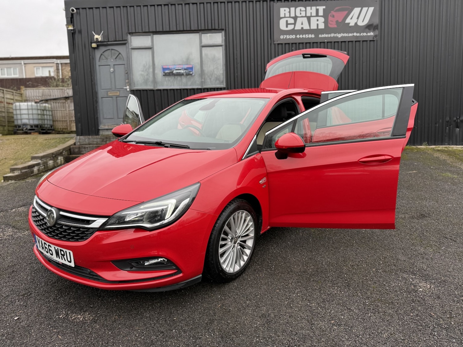Used Vauxhall Astra 2017 for sale - 77423454: Photo 24