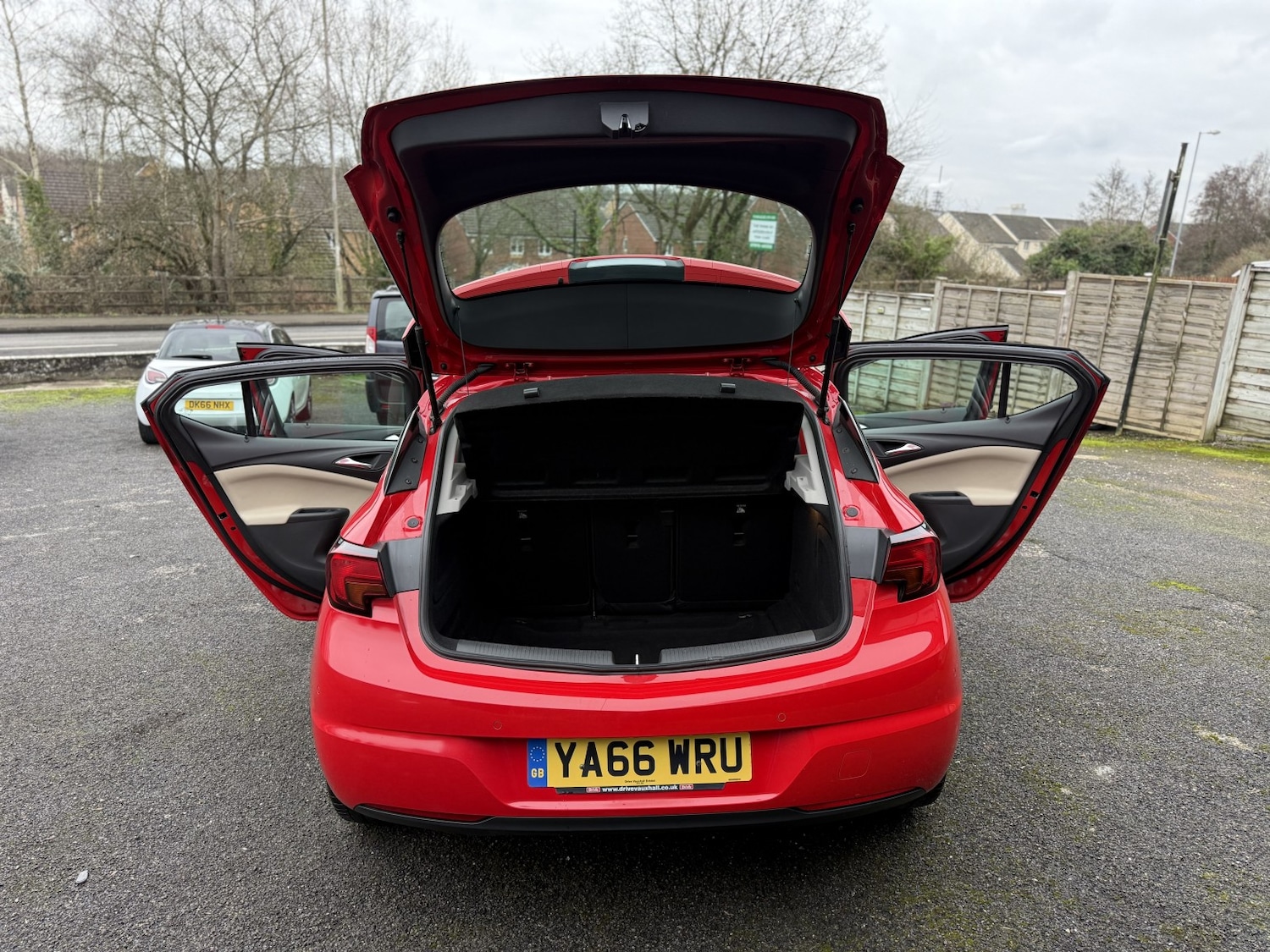 Used Vauxhall Astra 2017 for sale - 77423454: Photo 26