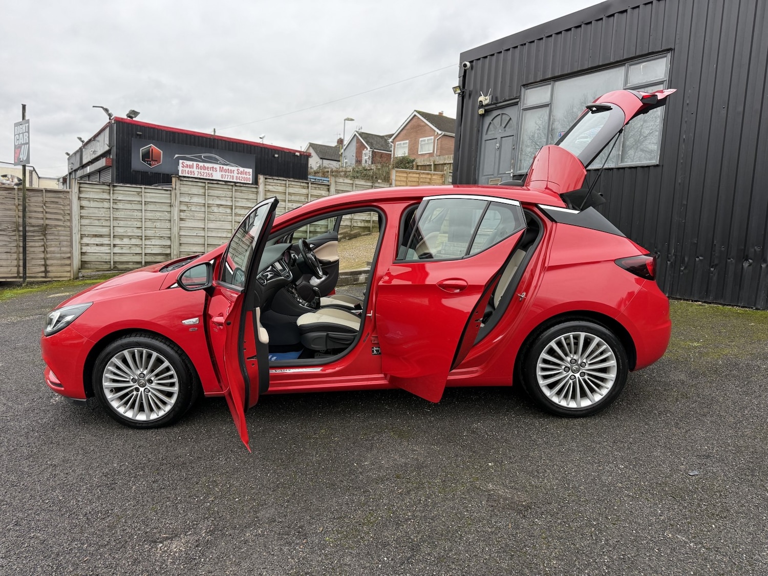 Used Vauxhall Astra 2017 for sale - 77423454: Photo 28