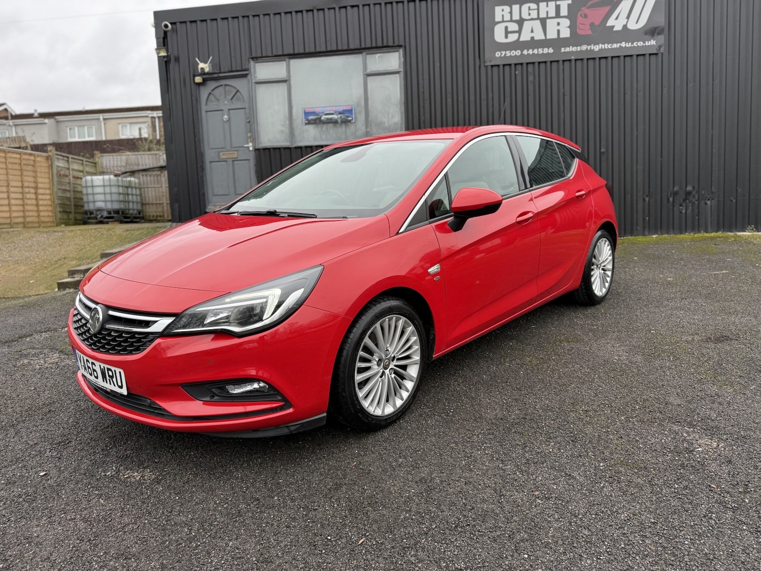 Used Vauxhall Astra 2017 for sale - 77423454: Photo 8