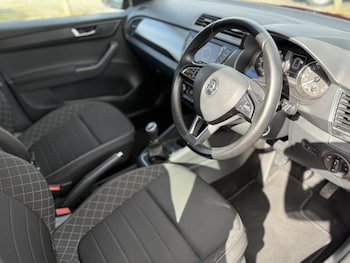 Used Skoda Fabia 2016 for sale - 77953946: Photo