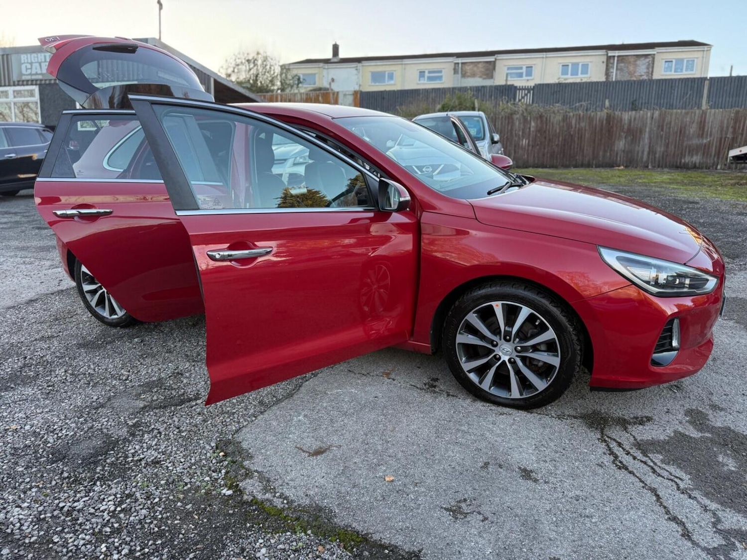 Used Hyundai i30 2017 for sale - 76687246: Photo 10