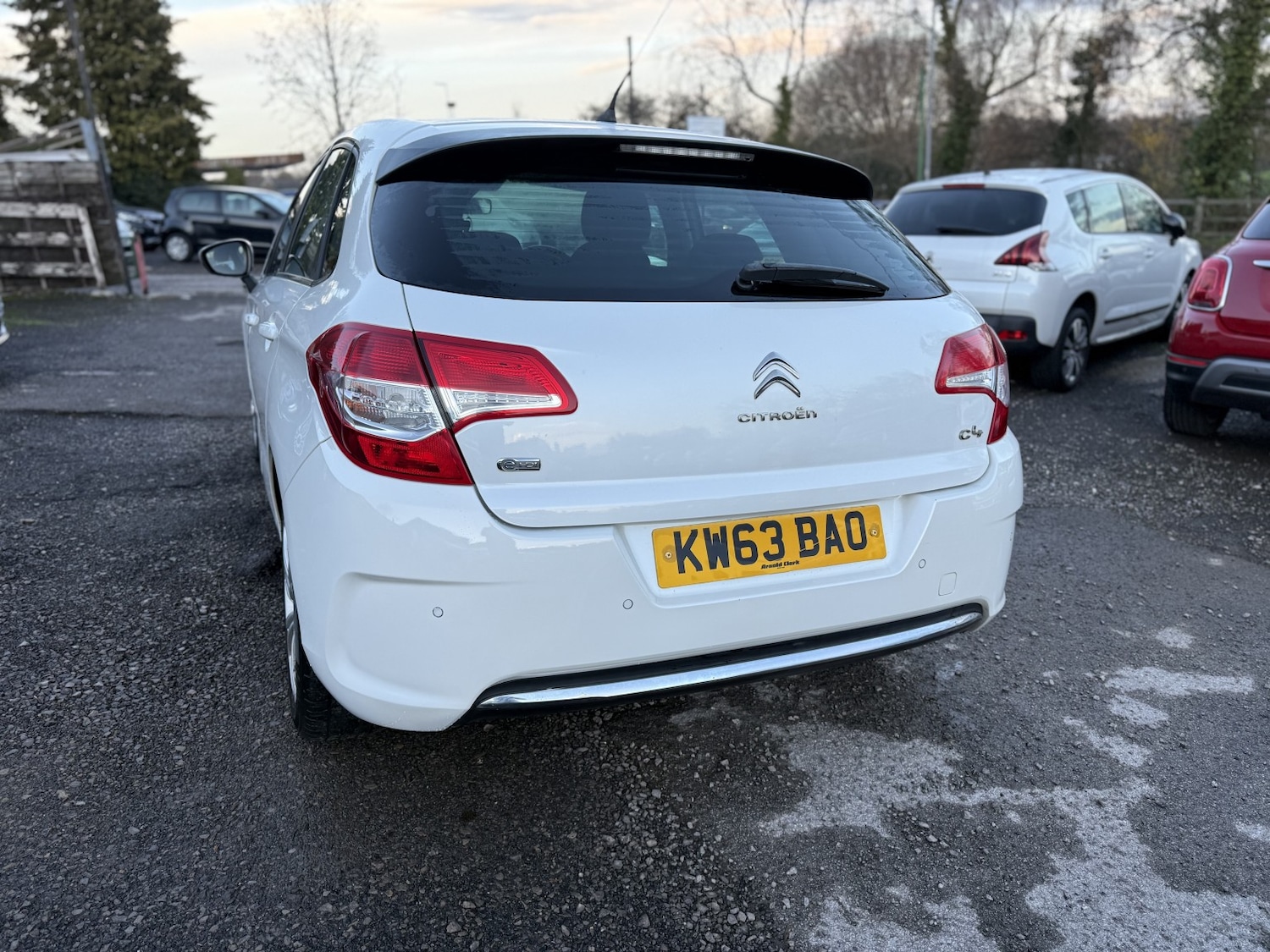 Used Citroen C4 2014 for sale - 76830350: Photo 10