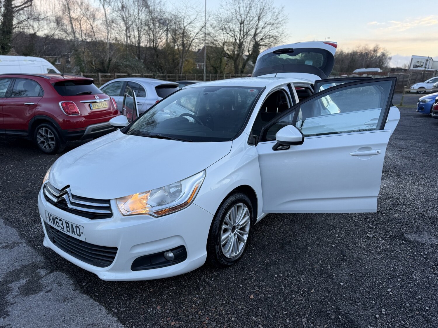 Used Citroen C4 2014 for sale - 76830350: Photo 19