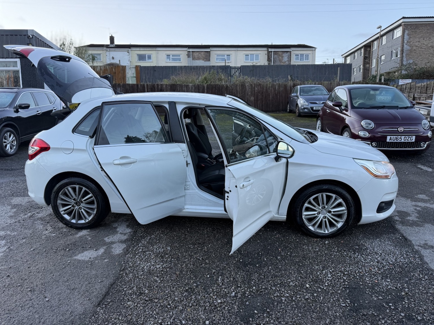 Used Citroen C4 2014 for sale - 76830350: Photo 26
