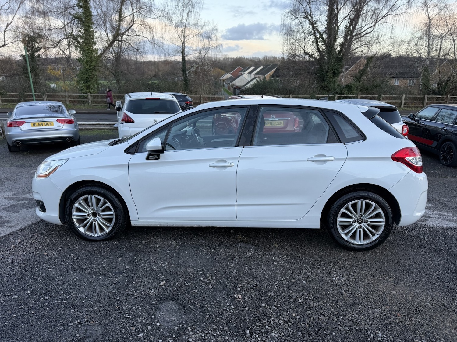 Used Citroen C4 2014 for sale - 76830350: Photo 8