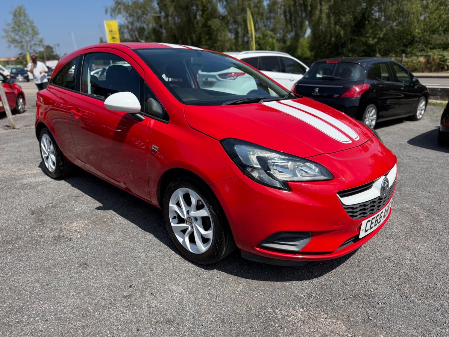Used Vauxhall Corsa 2015 for sale - 76645551: Photo 1
