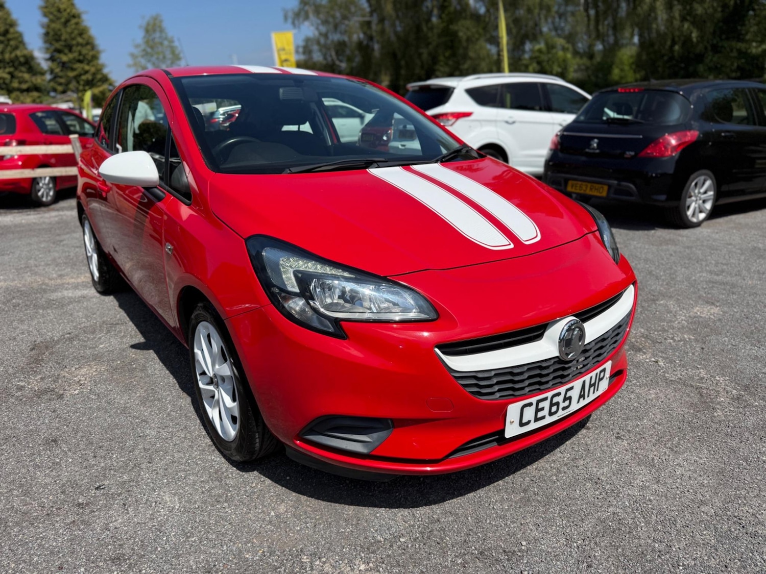 Used Vauxhall Corsa 2015 for sale - 76645551: Photo 2