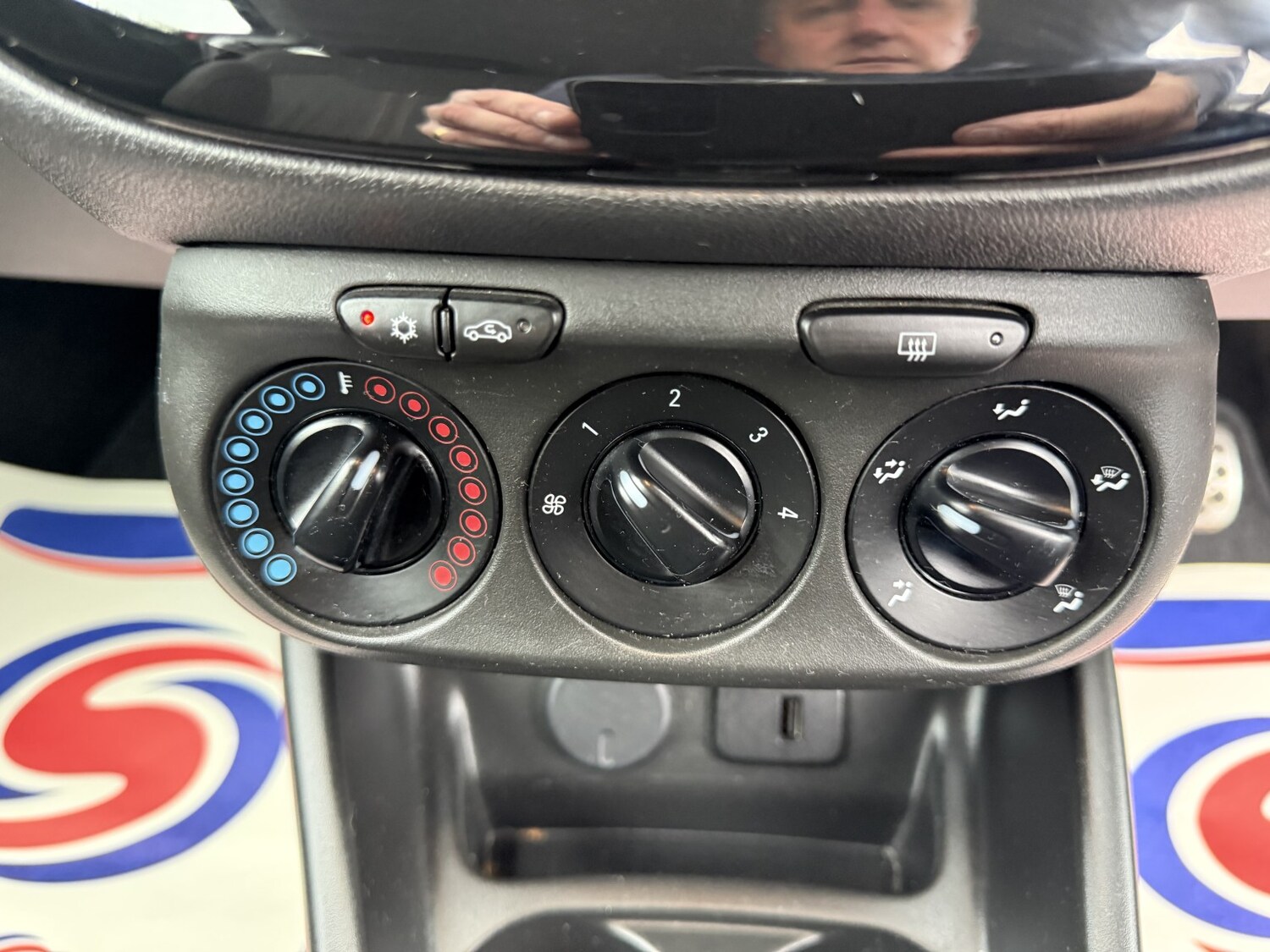 Used Vauxhall Corsa 2016 for sale - 78213617: Photo 36