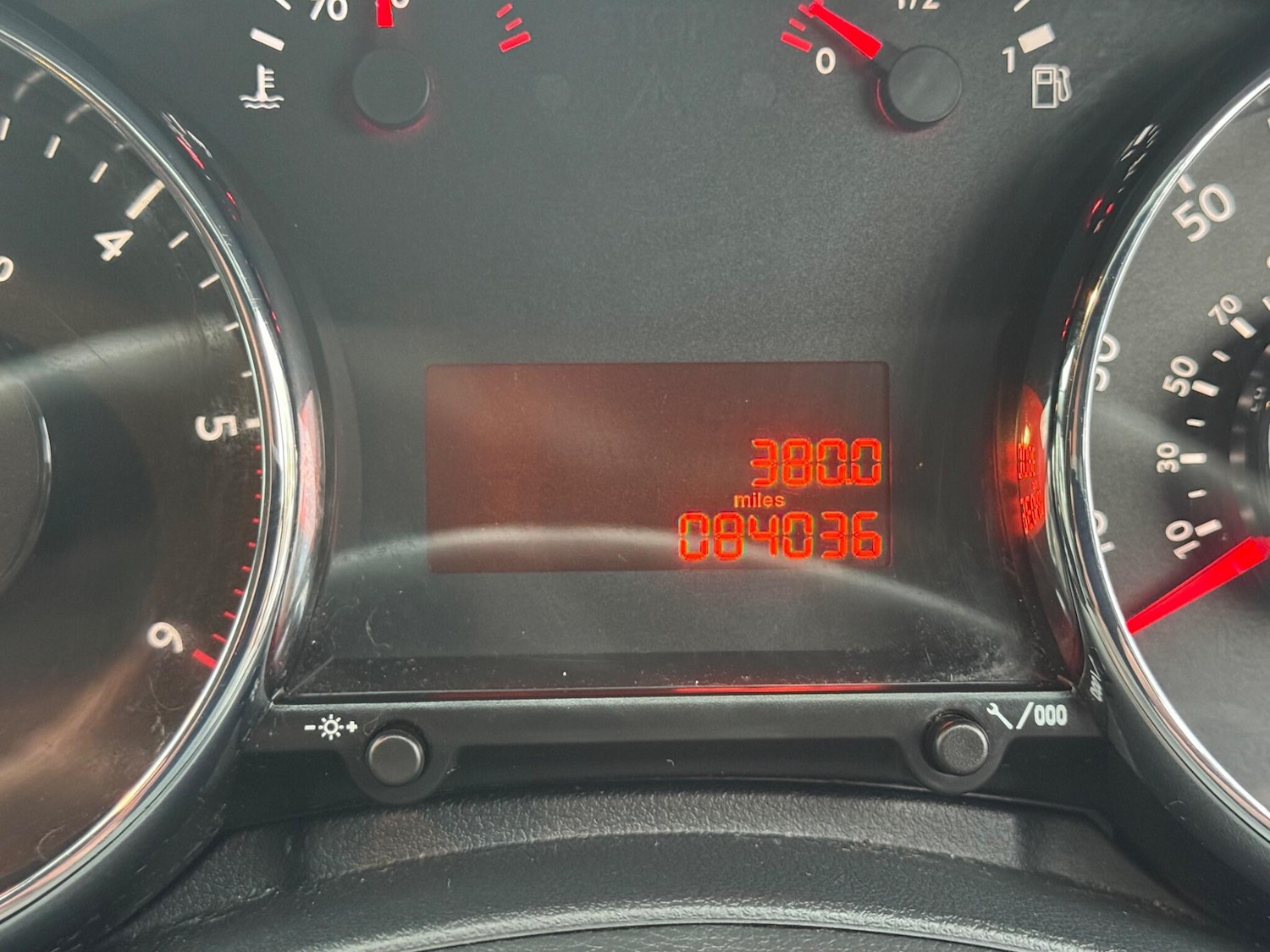 Used Peugeot 3008 2014 for sale - 76644670: Photo 24