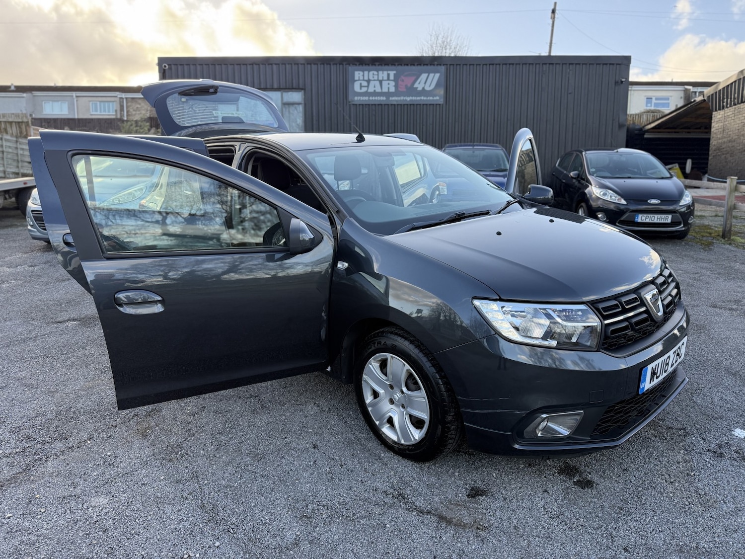 Used Dacia Sandero 2018 for sale - 77844921: Photo 19