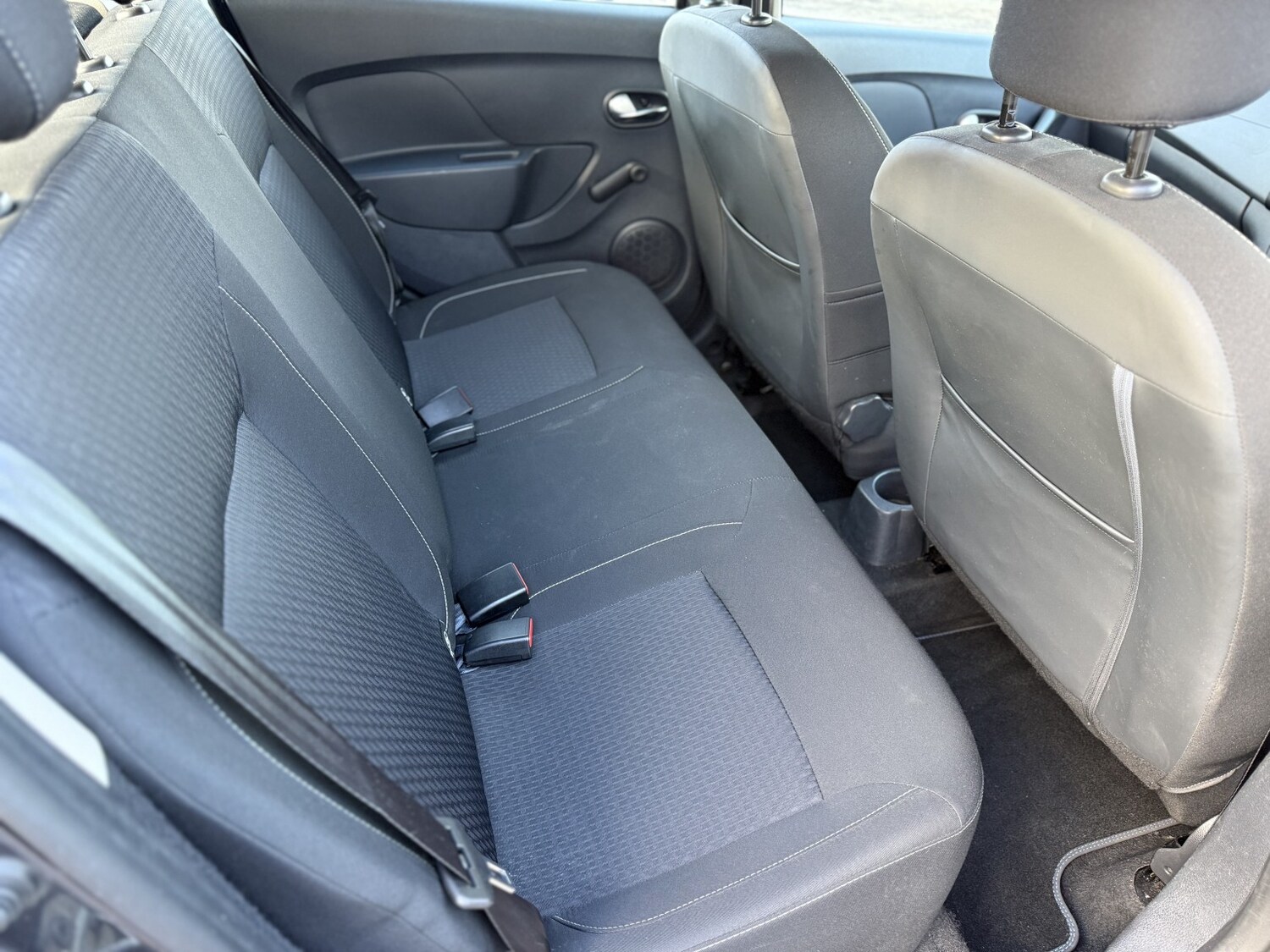 Used Dacia Sandero 2018 for sale - 77844921: Photo 28