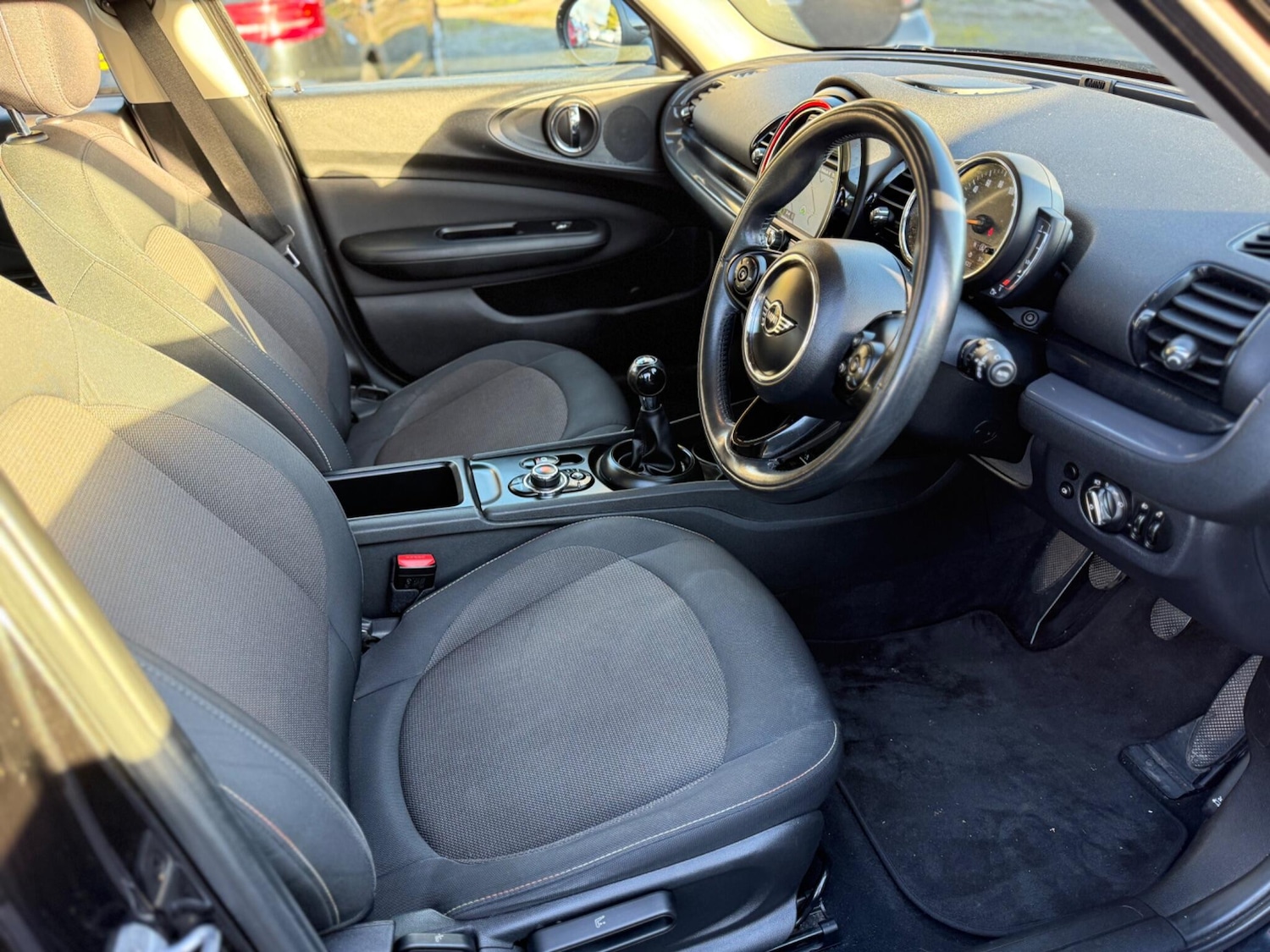 Used MINI Clubman 2018 for sale - 76645363: Photo 3