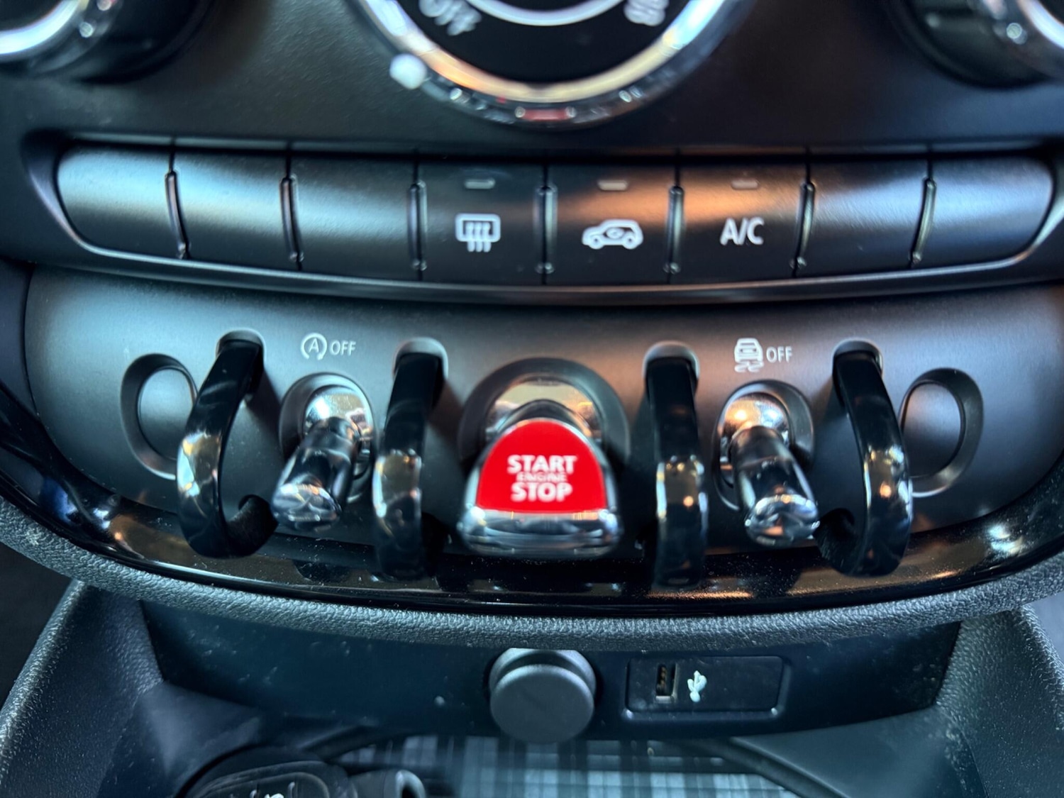 Used MINI Clubman 2018 for sale - 76645363: Photo 30