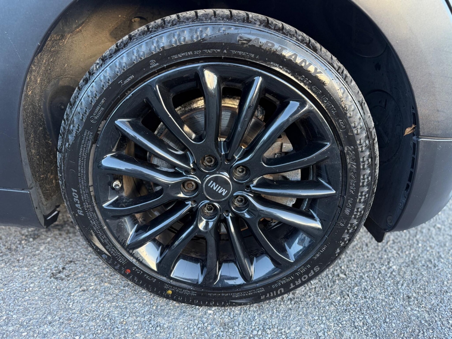 Used MINI Clubman 2018 for sale - 76645363: Photo 35