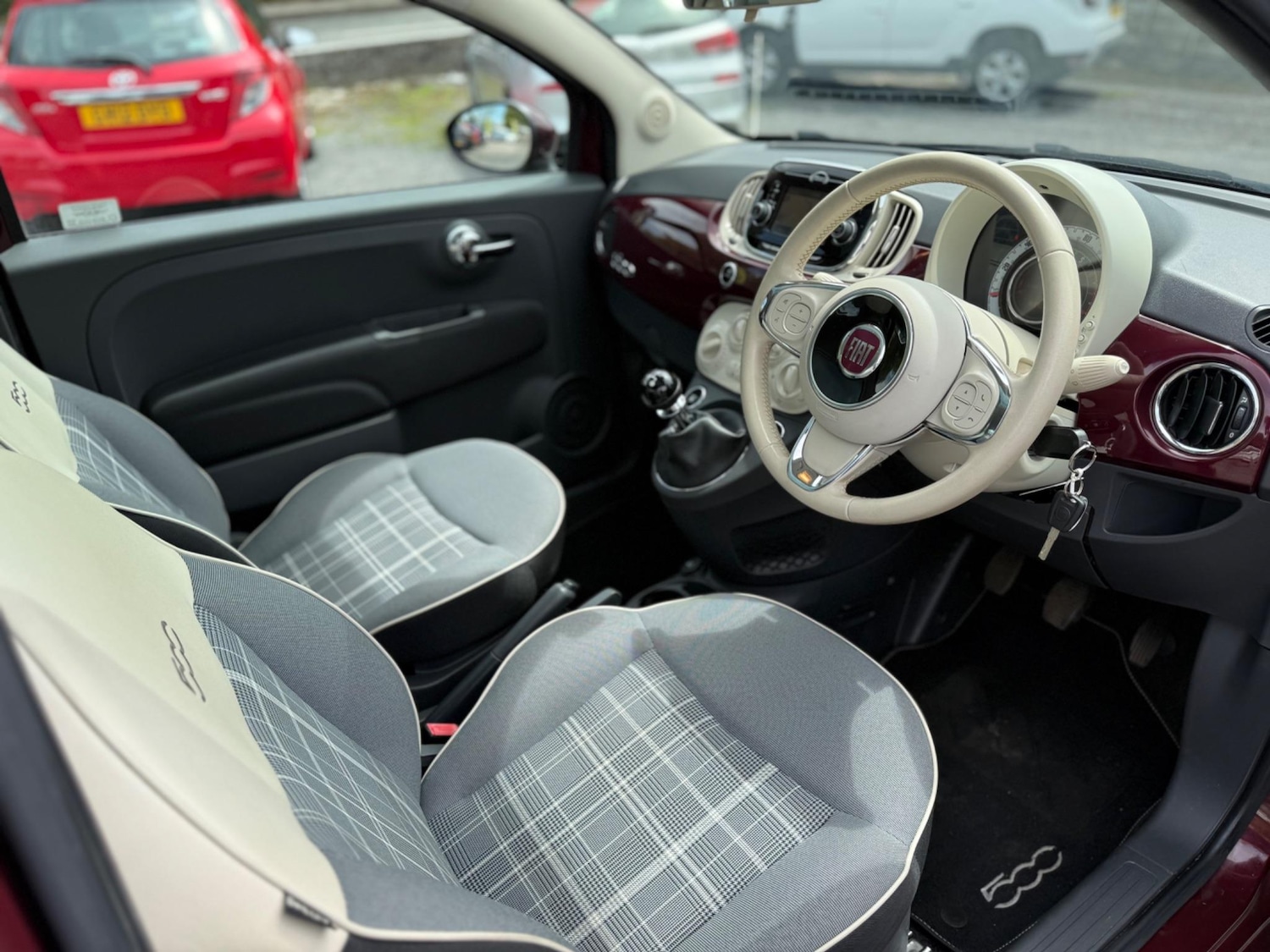Used Fiat 500 2015 for sale - 76646307: Photo 3