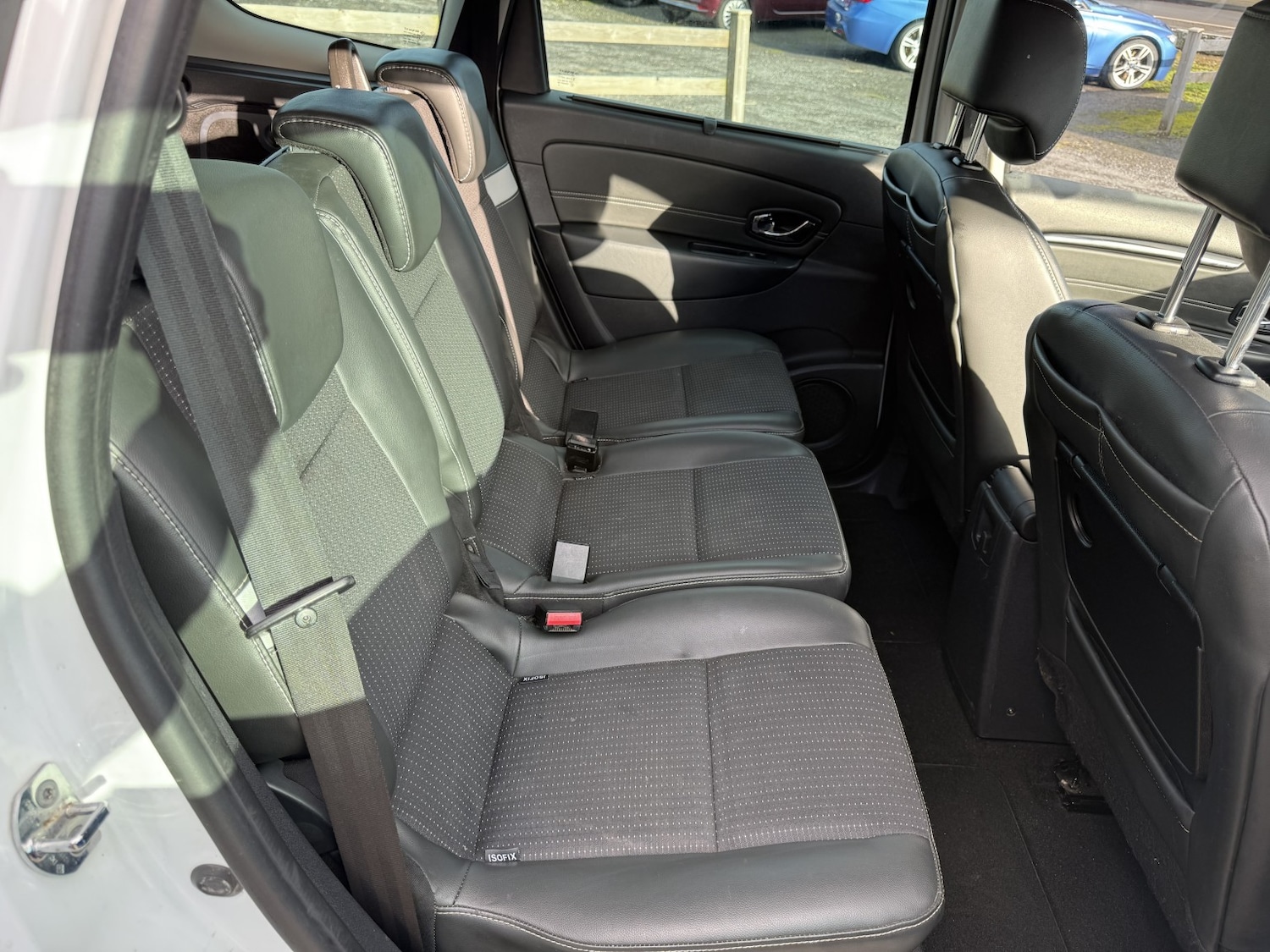 Used Renault Grand Scenic 2015 for sale - 77166113: Photo 20