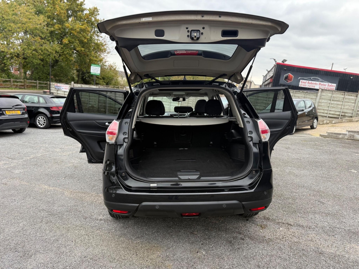 Used Nissan X-Trail 2015 for sale - 76644649: Photo 30