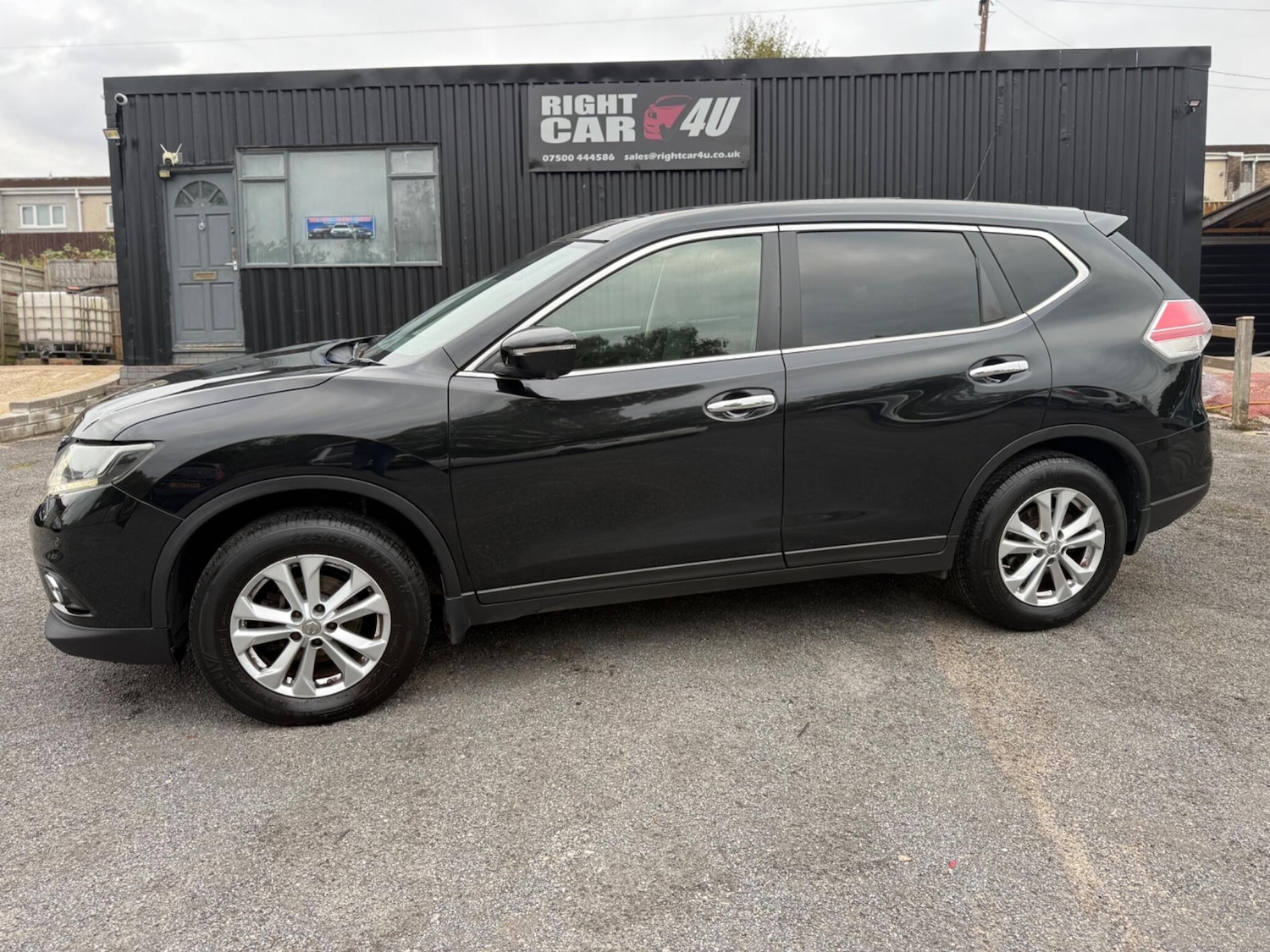Used Nissan X-Trail 2015 for sale - 76644649: Photo 4