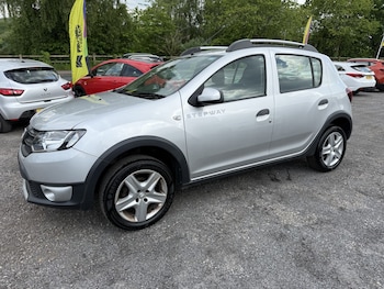 Used Dacia Sandero Stepway 2014 for sale - 78584344: Photo