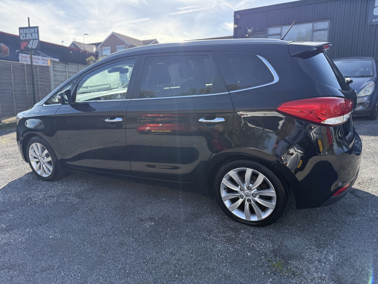 Used Kia Carens 2013 for sale - 78155407: Photo 11