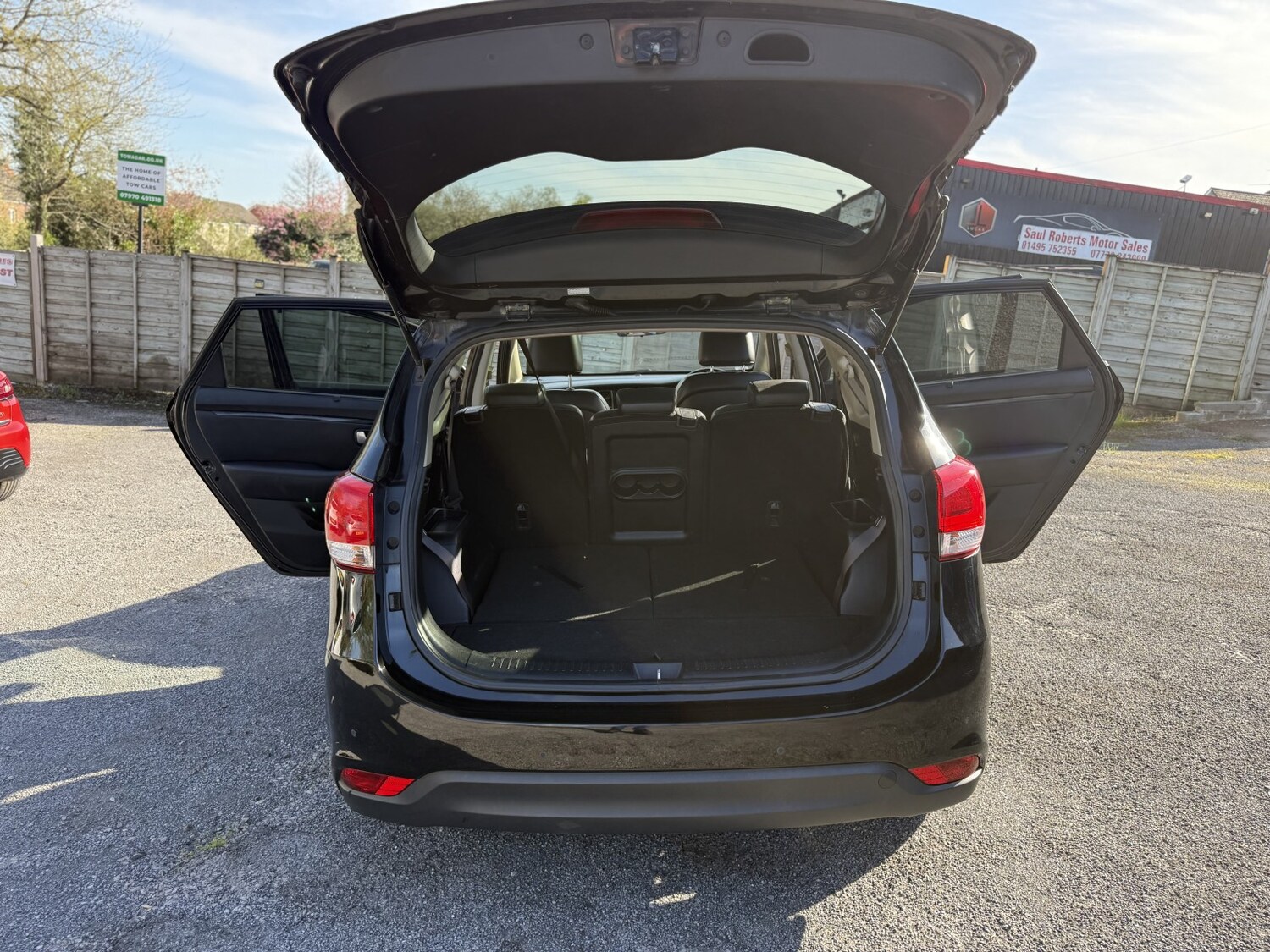 Used Kia Carens 2013 for sale - 78155407: Photo 32