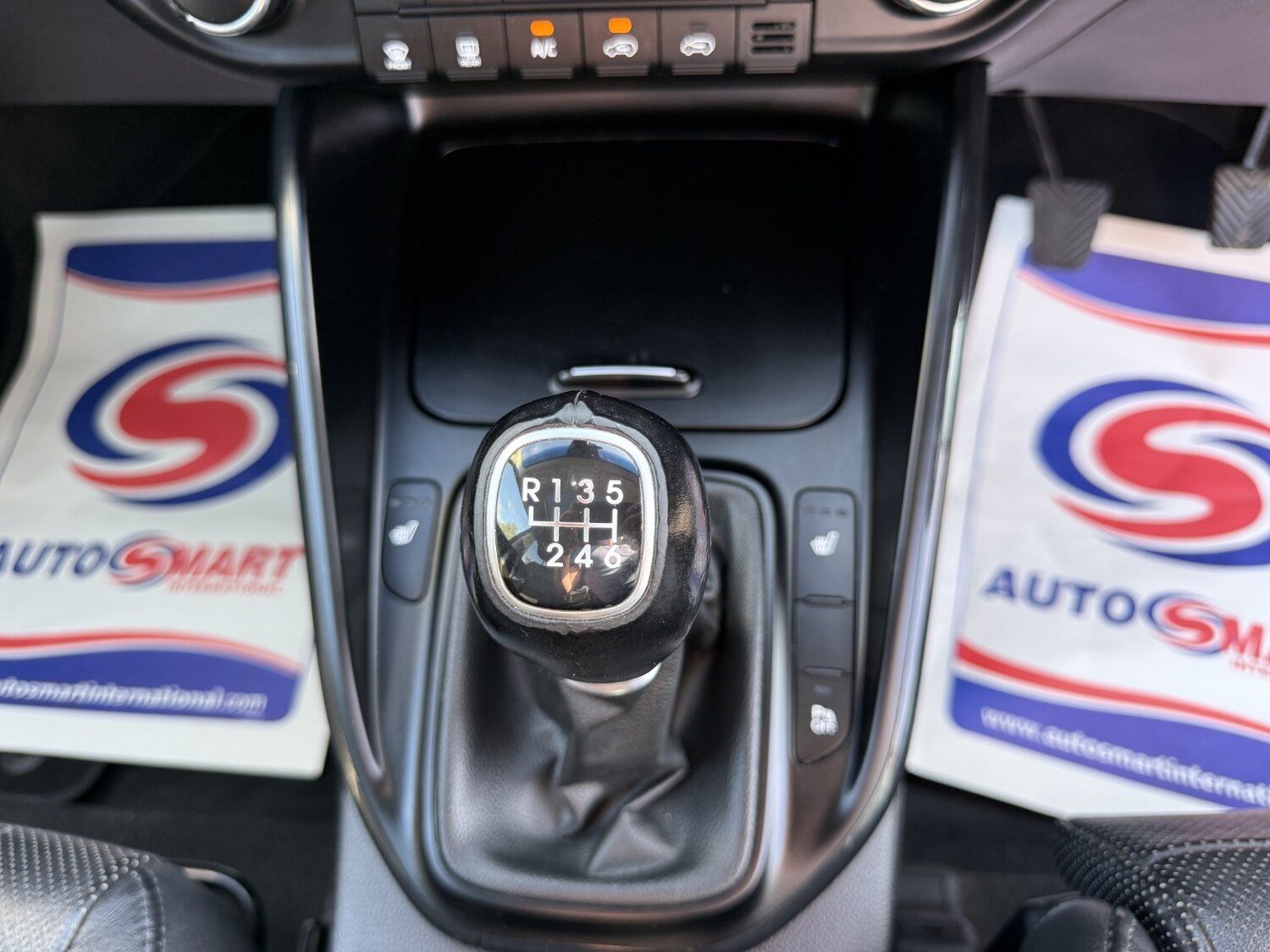 Used Kia Carens 2013 for sale - 78155407: Photo 40