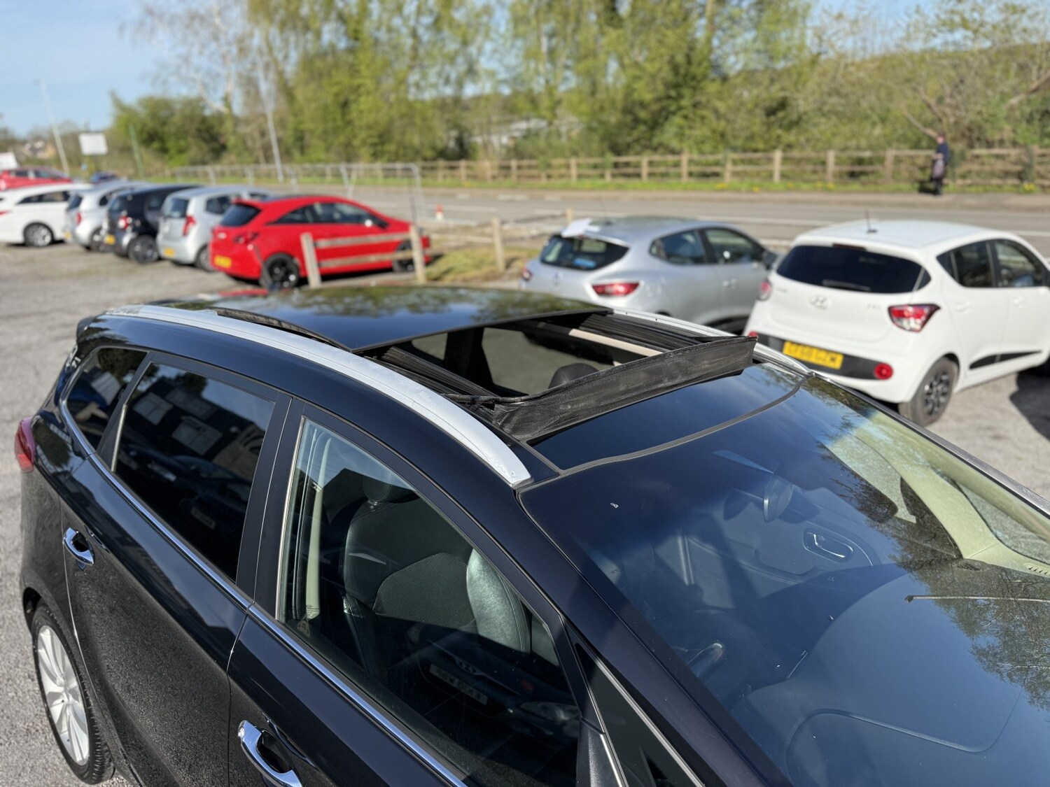 Used Kia Carens 2013 for sale - 78155407: Photo 49