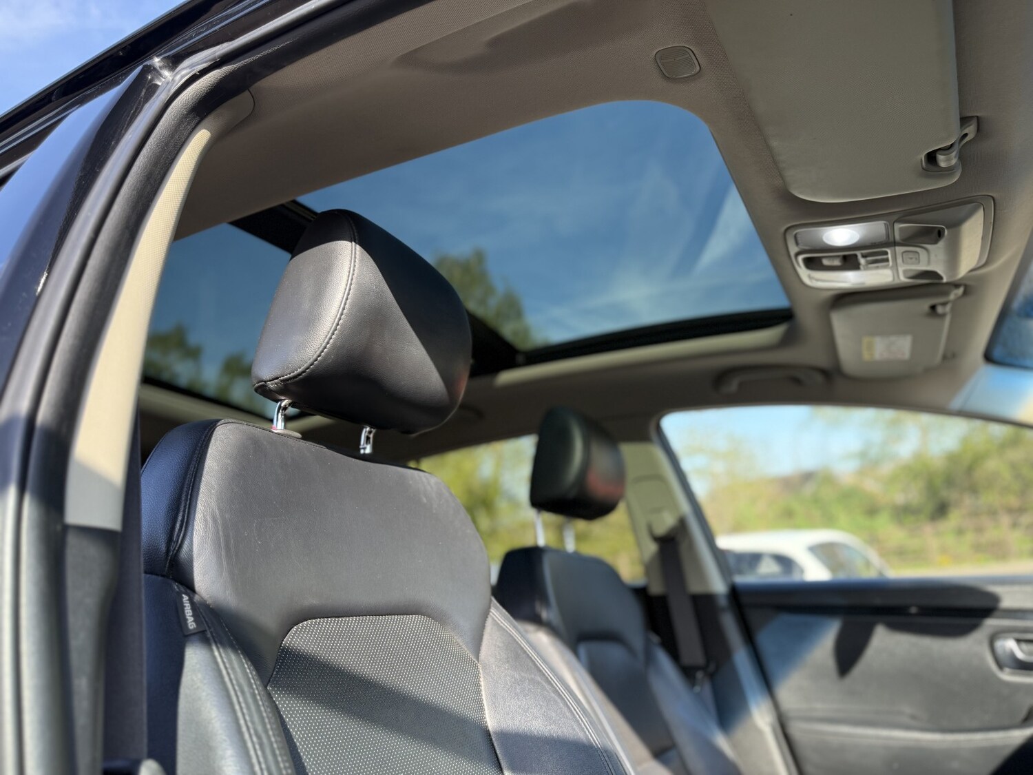 Used Kia Carens 2013 for sale - 78155407: Photo 51