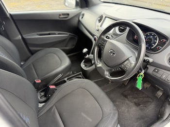 Used Hyundai i10 2019 for sale - 78584348: Photo