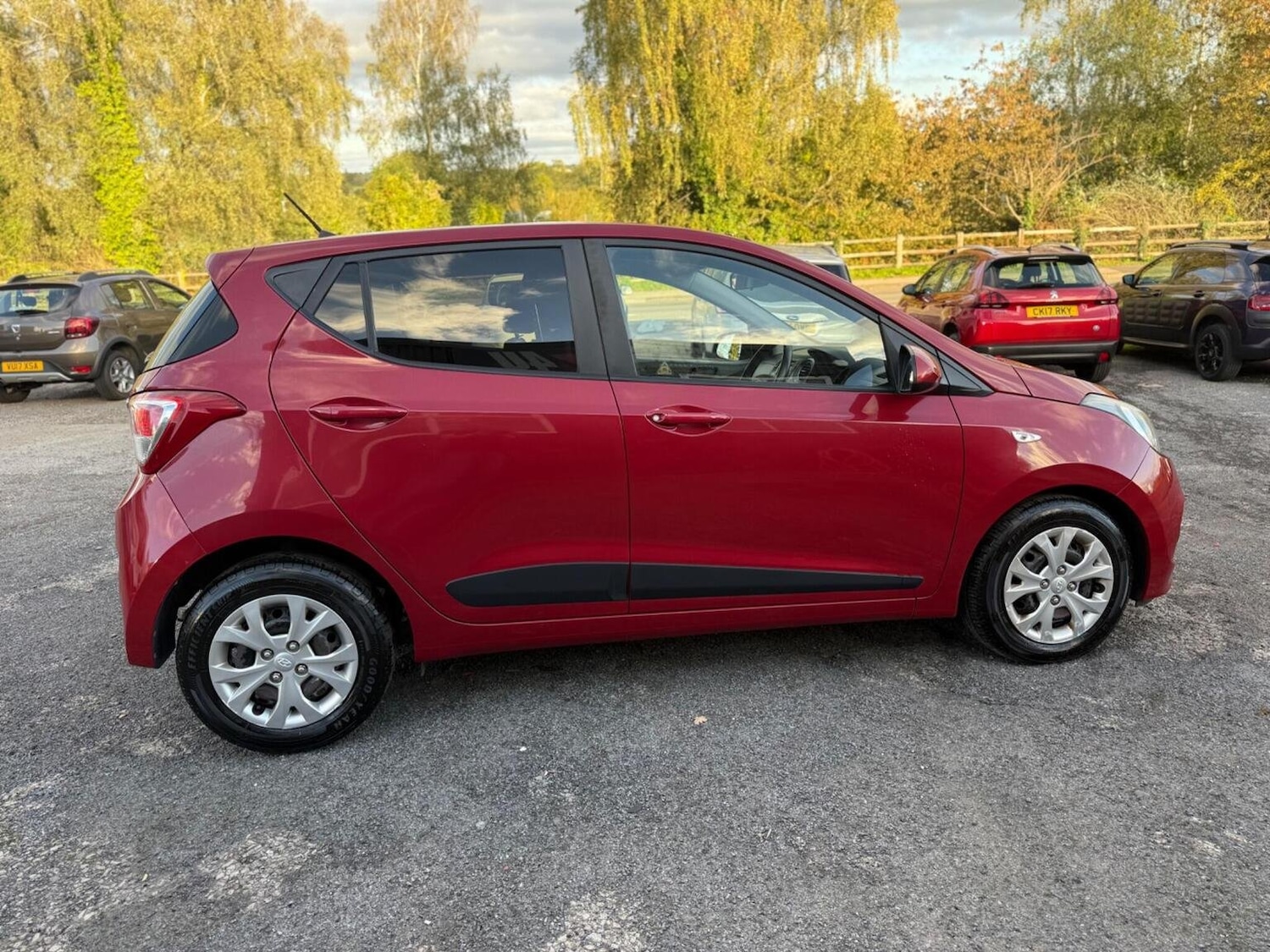 Used Hyundai i10 2016 for sale - 76687402: Photo 18