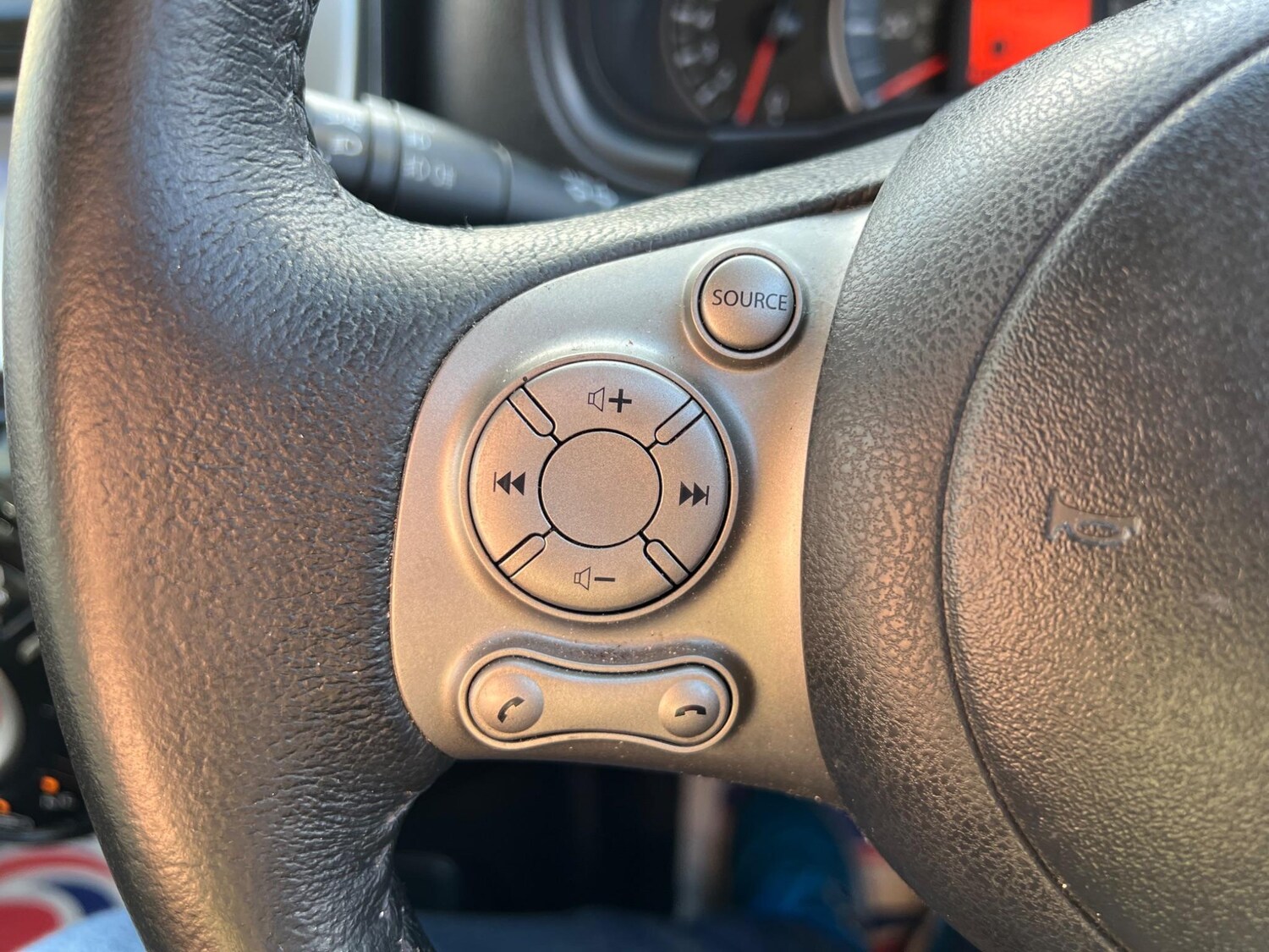 Used Nissan Micra 2016 for sale - 76646100: Photo 28