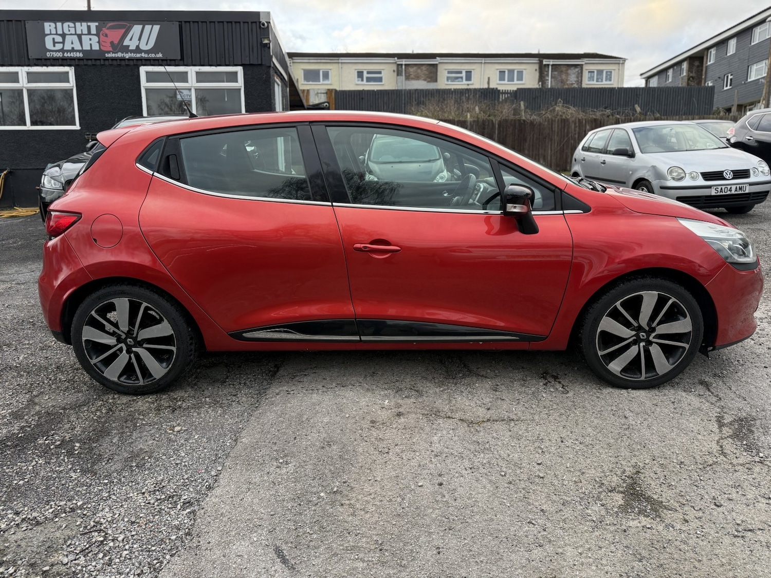 Used Renault Clio 2015 for sale - 78025800: Photo 16