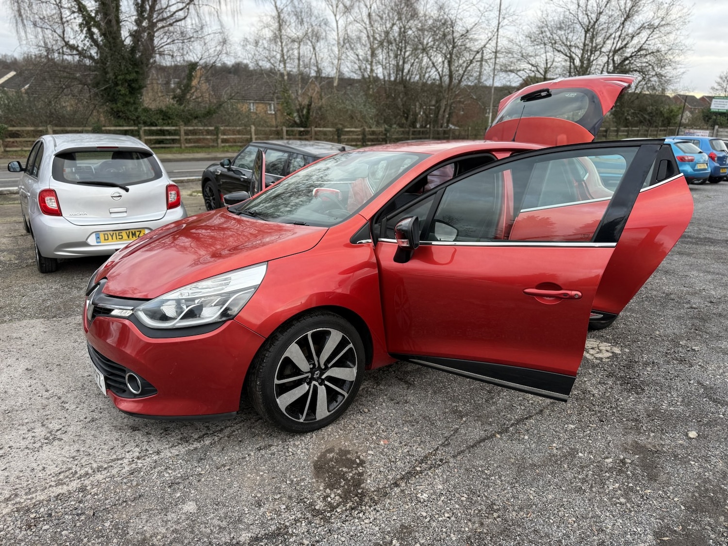 Used Renault Clio 2015 for sale - 78025800: Photo 29