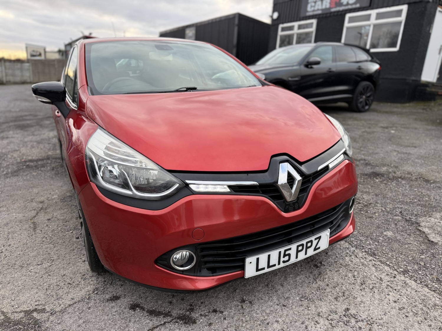 Used Renault Clio 2015 for sale - 78025800: Photo 9