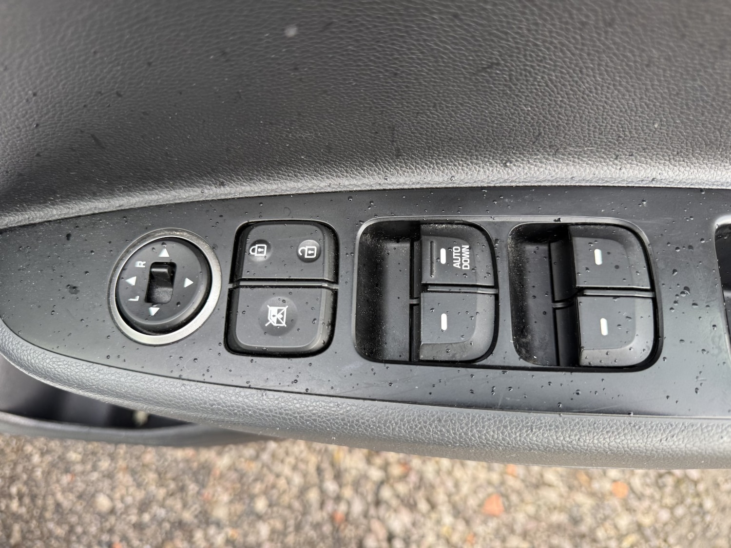 Used Hyundai i10 2019 for sale - 78004453: Photo 28