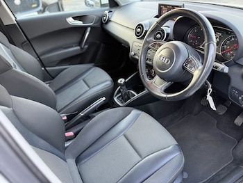 Used Audi A1 2013 for sale - 77962025: Photo