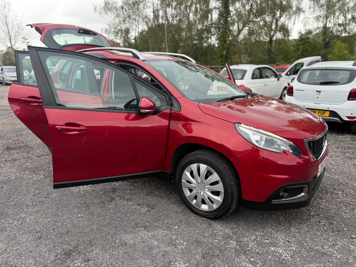 Used Peugeot 2008 2017 for sale - 76687395: Photo 20