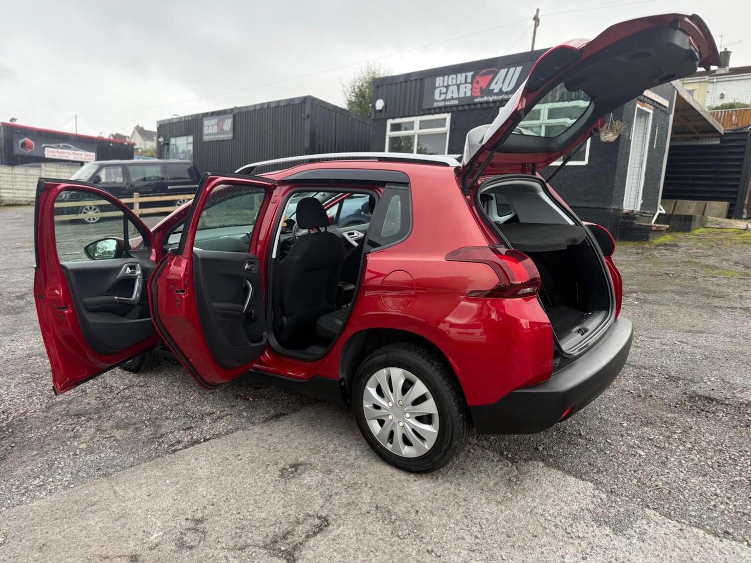 Used Peugeot 2008 2017 for sale - 76687395: Photo 23