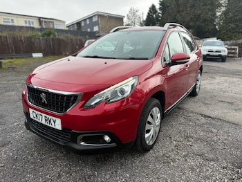 Used Peugeot 2008 2017 for sale - 76687395: Photo