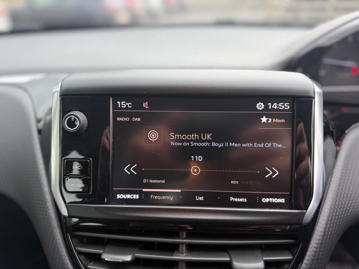 Used Peugeot 2008 2017 for sale - 76687395: Photo 35