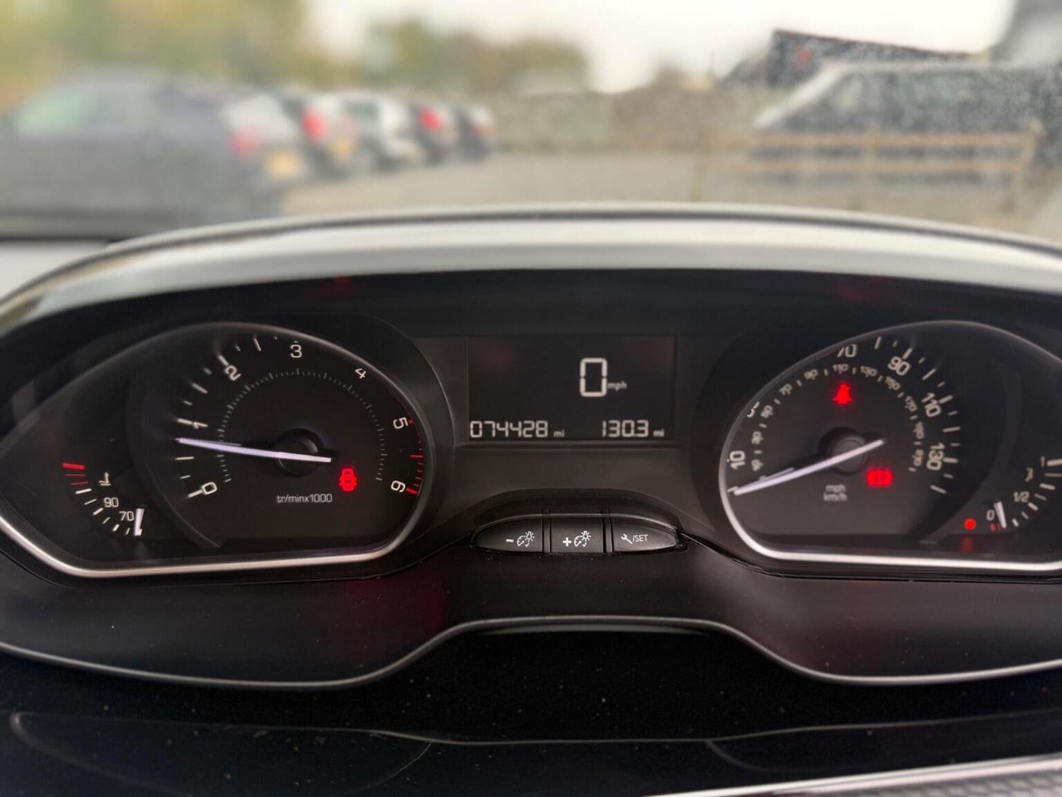 Used Peugeot 2008 2017 for sale - 76687395: Photo 36