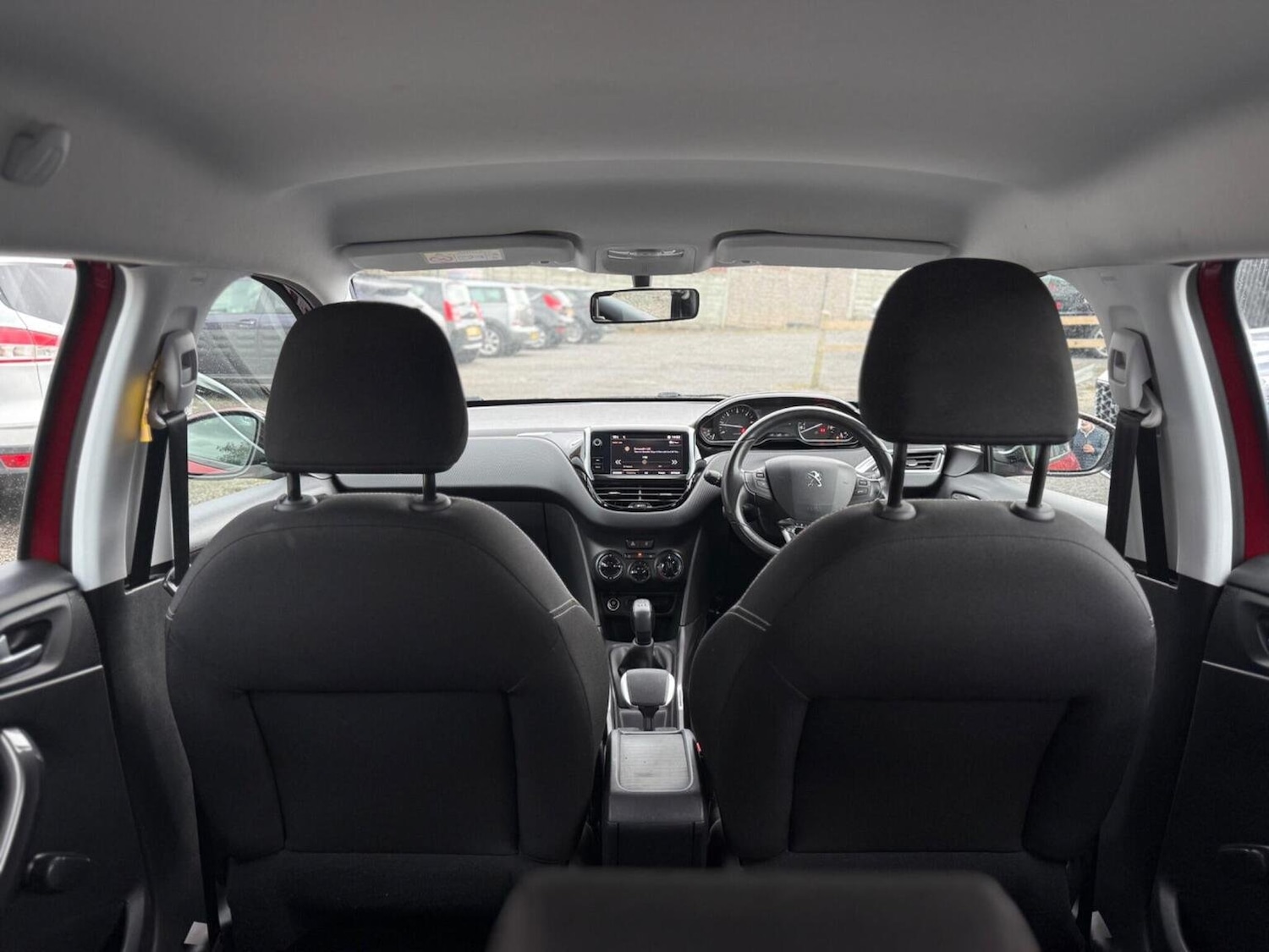 Used Peugeot 2008 2017 for sale - 76687395: Photo 37