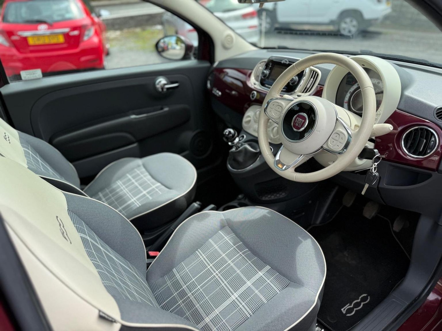 Used Fiat 500 2015 for sale - 76687384: Photo 3