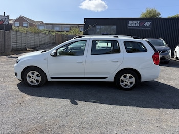 Used Dacia Logan MCV 2015 for sale - 79600301: Photo