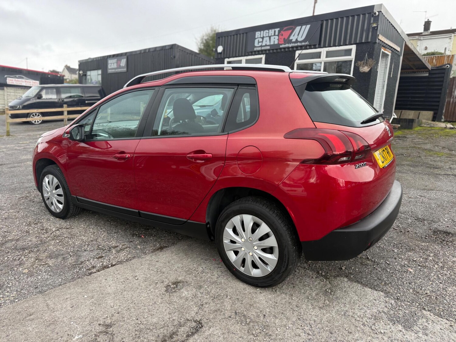 Used Peugeot 2008 2017 for sale - 76645086: Photo 11