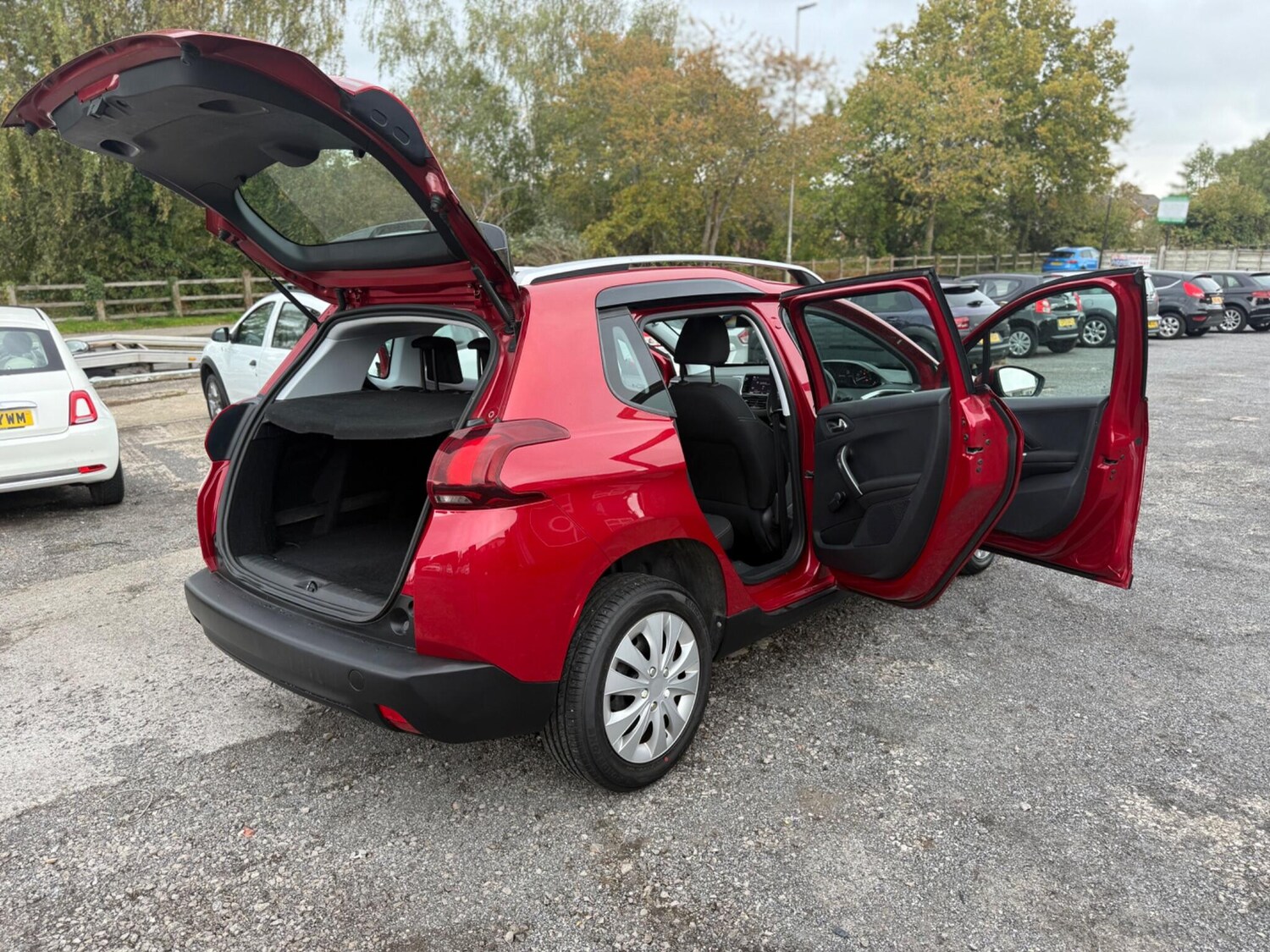 Used Peugeot 2008 2017 for sale - 76645086: Photo 26