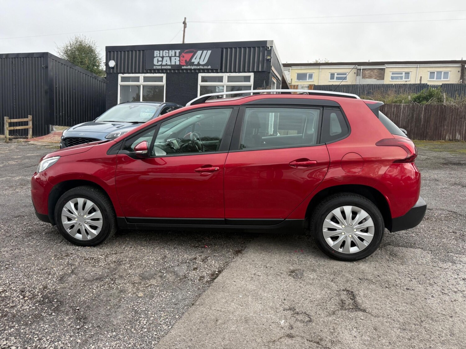 Used Peugeot 2008 2017 for sale - 76645086: Photo 8